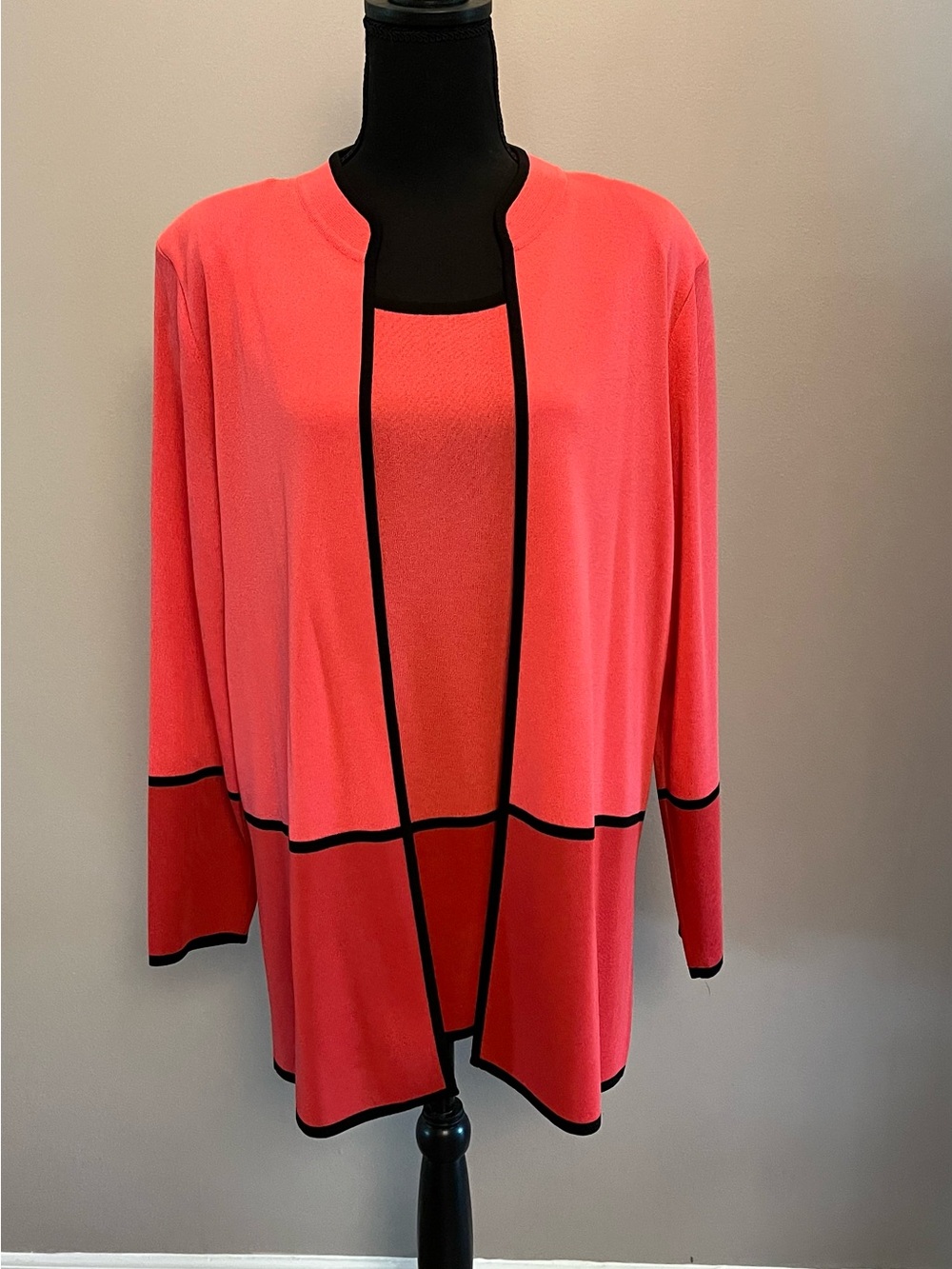 Misook Coral and Black Trim Open-Front Cardigan with Coordinating Tank